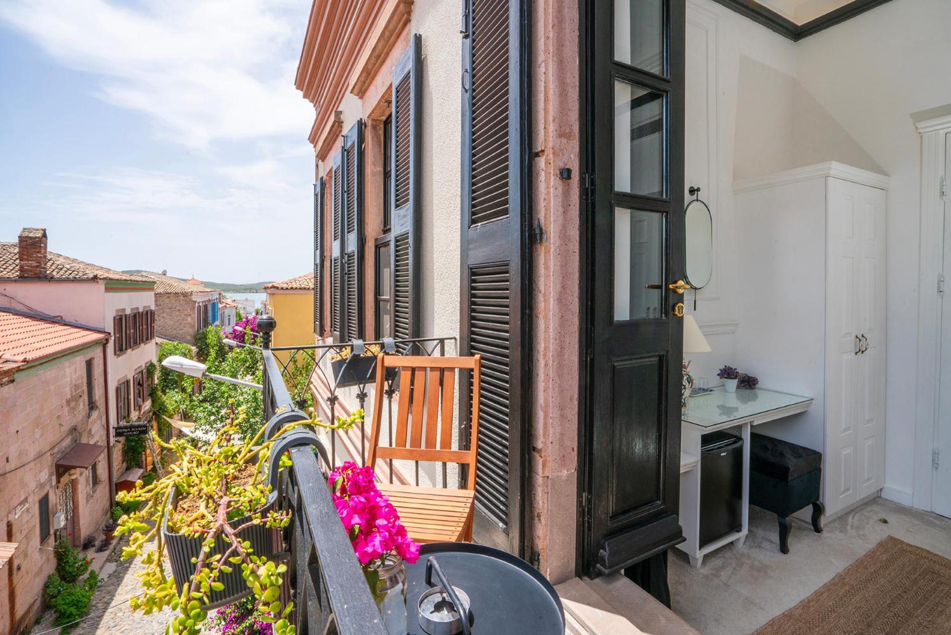Siyah Lale Cunda 1841 (Adults Only) Hotel Ayvalik Exterior photo